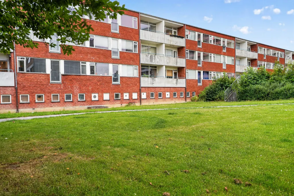 Jardin - Apartment with Balcony in Central Søborg