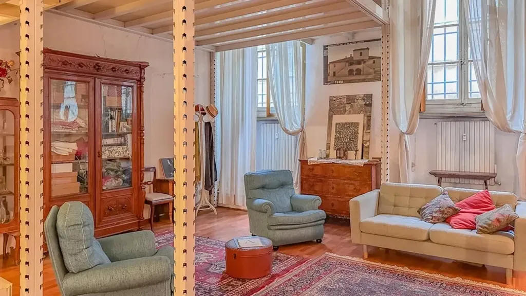 Séjour - Loft with High Ceilings in Florence