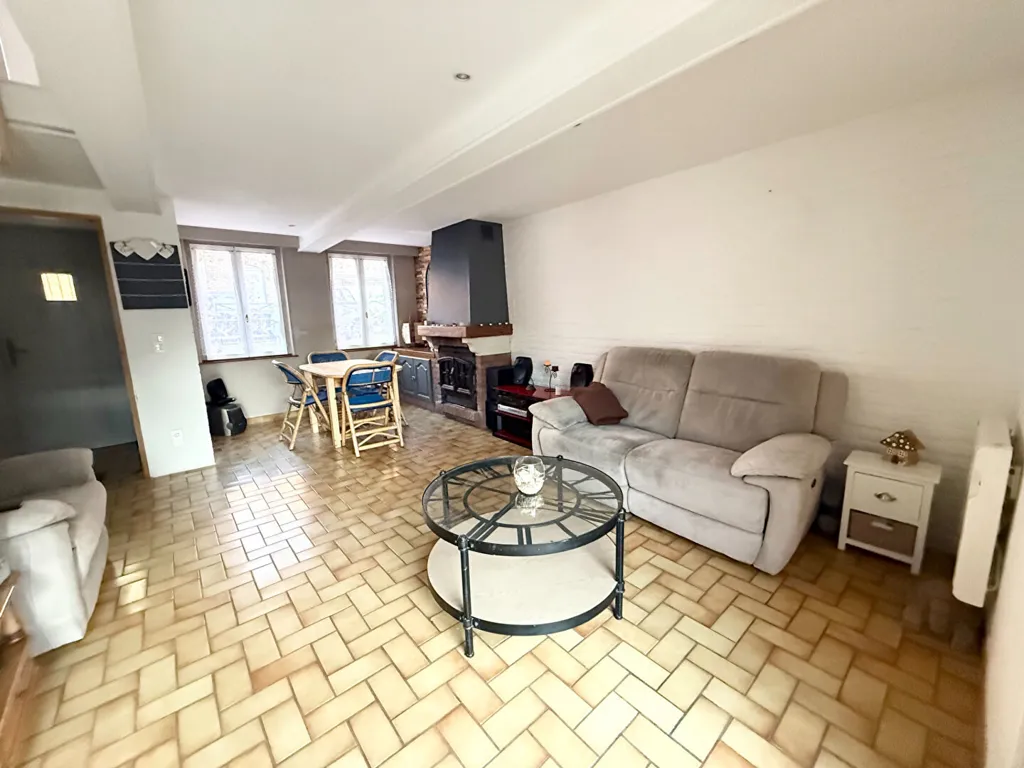 Elutuba - Semi-Detached House with Garden in Blanc Four Centre
