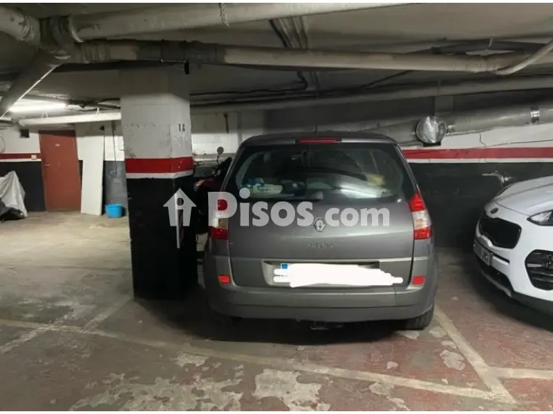Garage - Apartment with Balcony in Algorta Centre