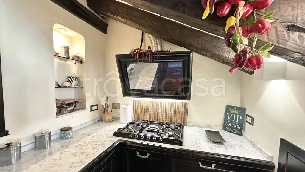 Cuisine - Quadruplex with Rooftop Terrace in Trieste