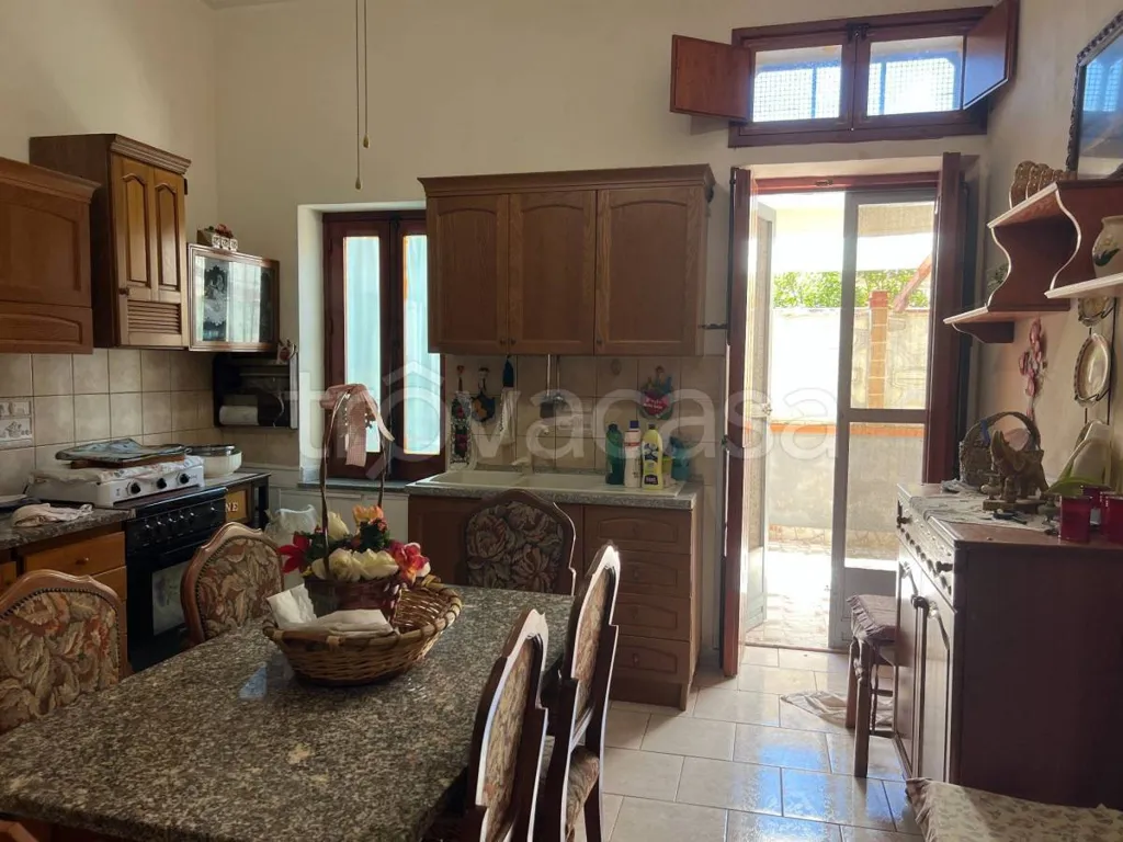 Cuisine - Independent House with Balcony in Licata