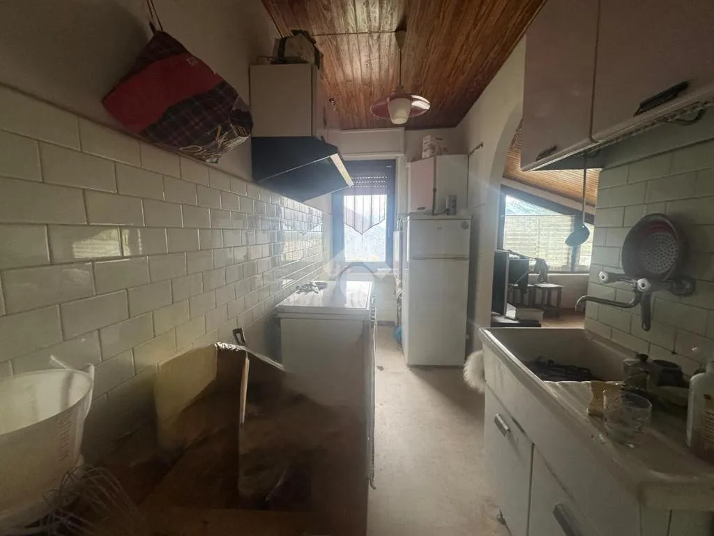 Cuisine - Independent House with Garden in Doues