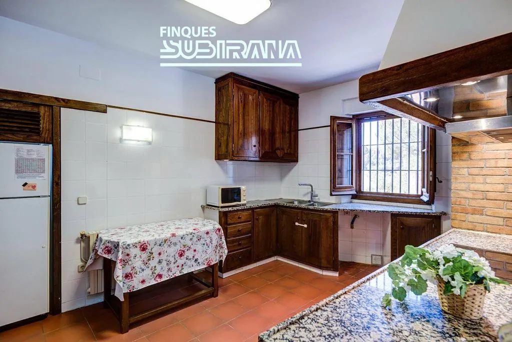 Cuisine - Restored Farmhouse with Pool in Igualada