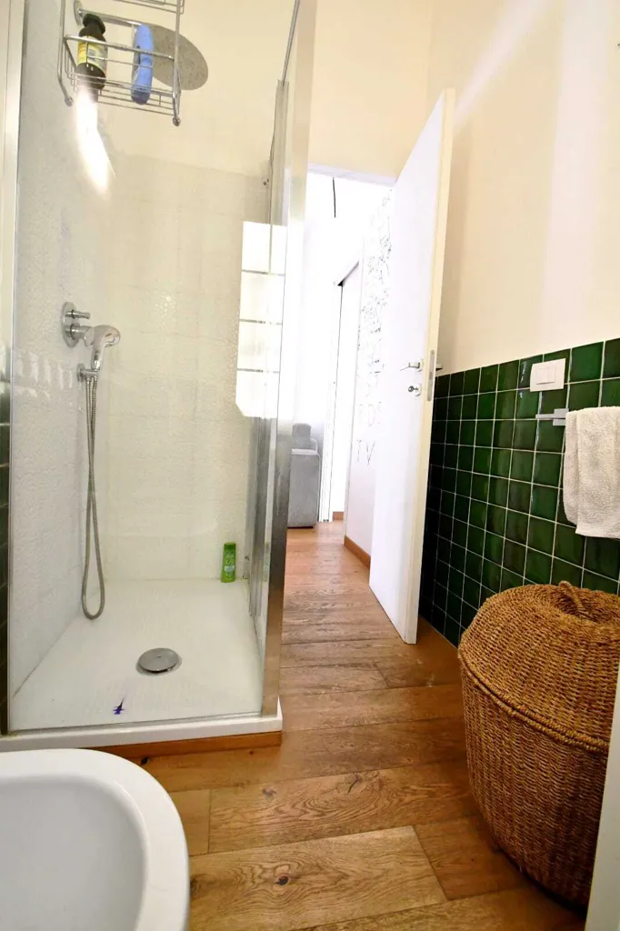 Salles de bain - Apartment with Balcony in Civitavecchia