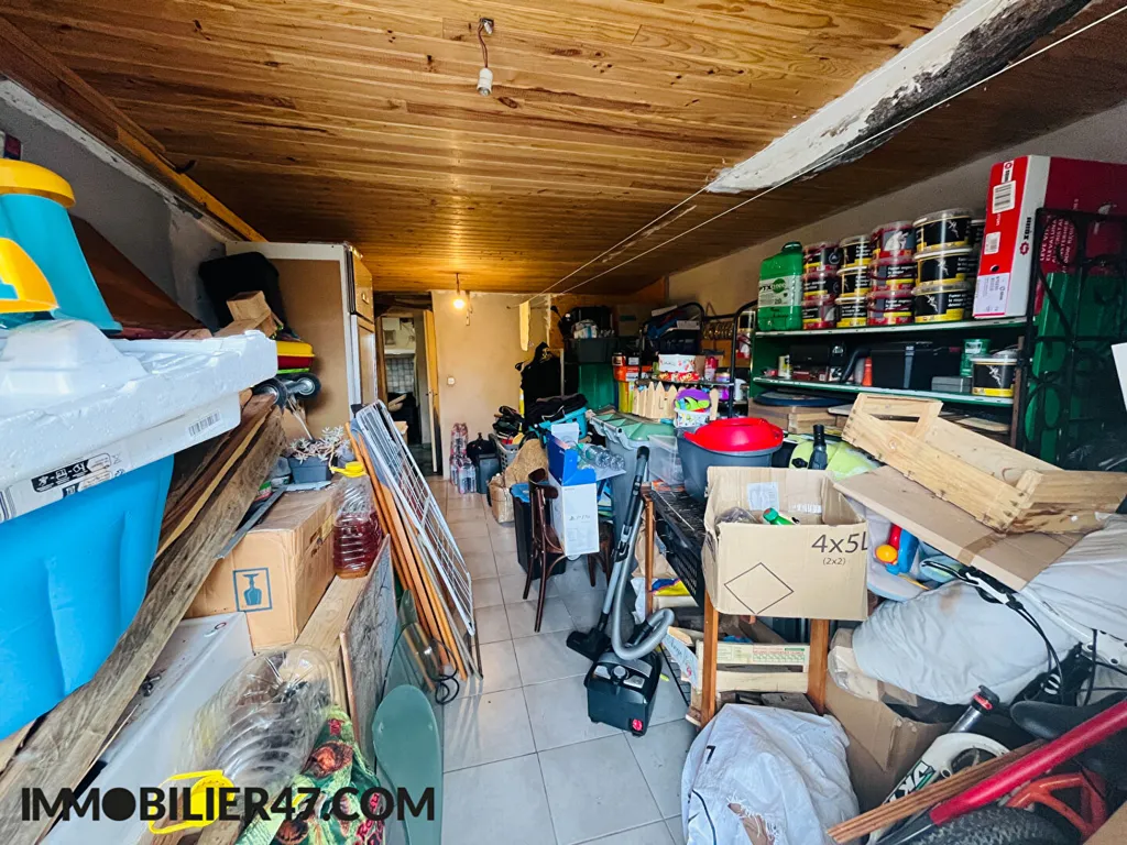 Buanderie - Maison Mitoyenne avec Garage près de Tombeboeuf