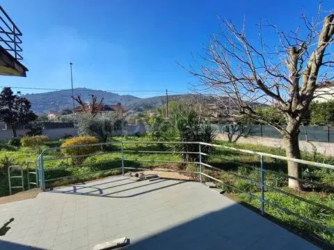 Terrass - Villa with Private Garden near Priverno Centre