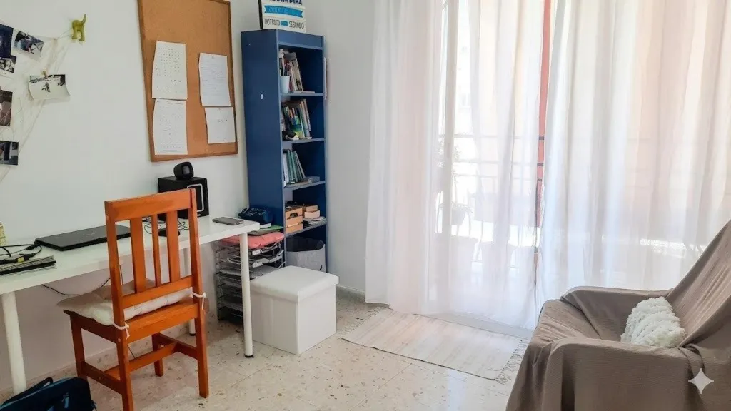 Bureau - Apartment with Sea View Balcony in Les Roquetes
