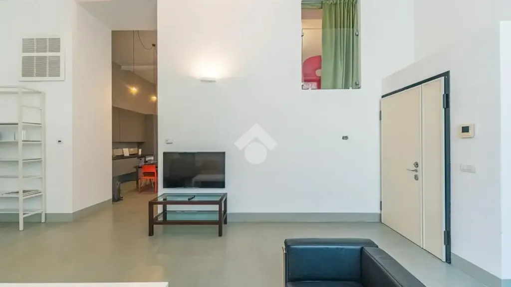 Séjour - Charm Loft with Streetfront Windows in Milan