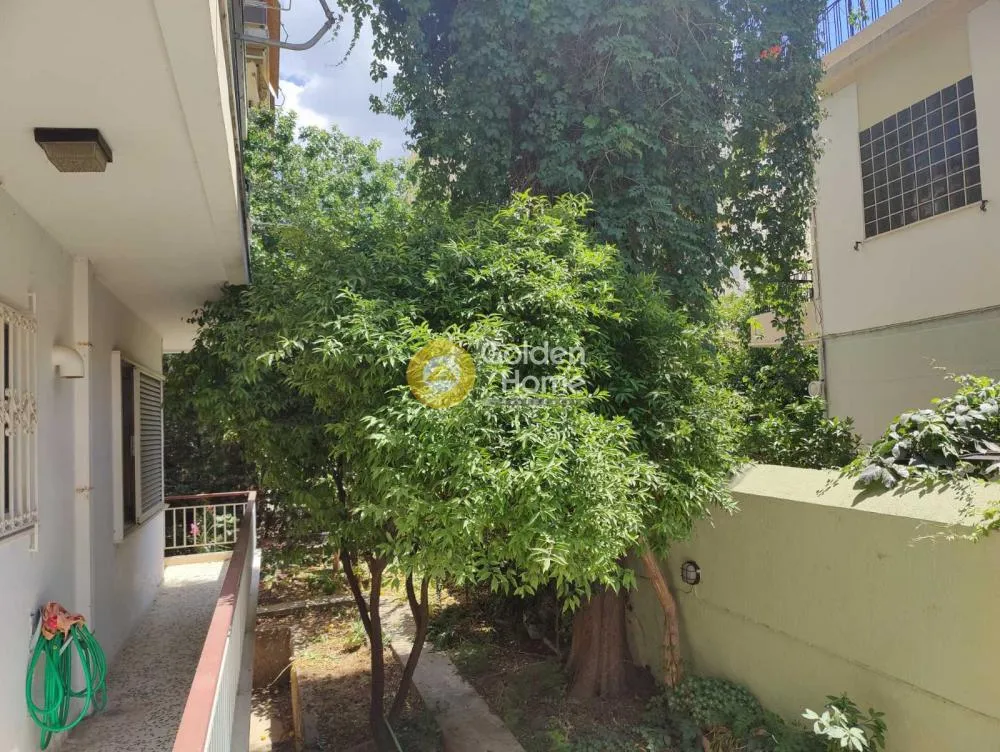 Aed - Apartment with Balcony in Cholargos
