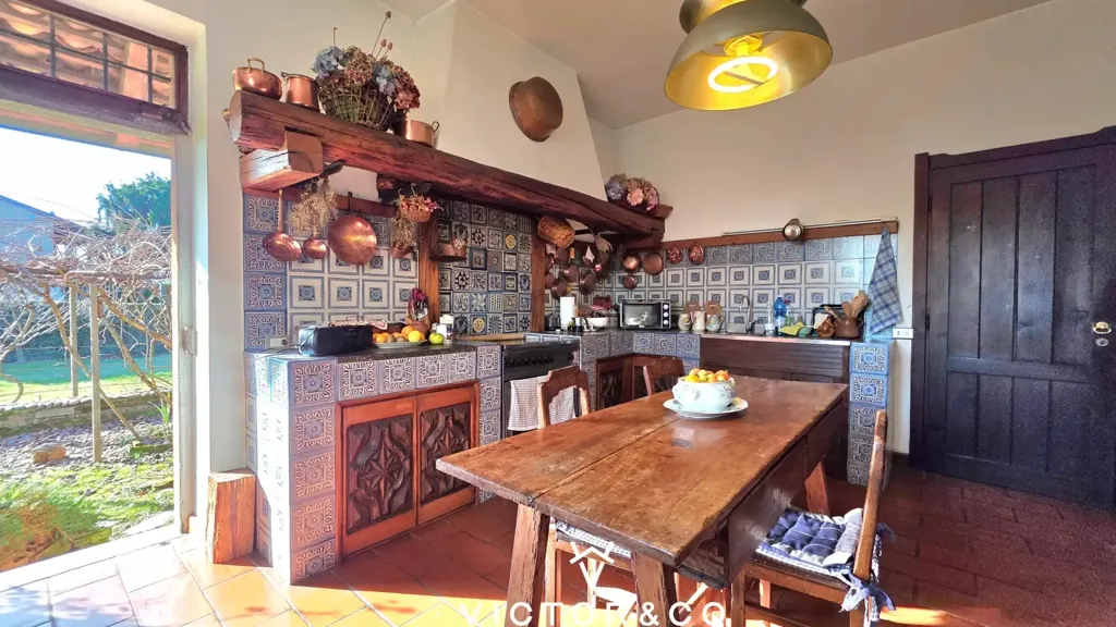 Kitchen - Villa with Garden in Novara