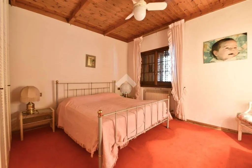 Chambres - Luxury Villa with Pool in Montescudo