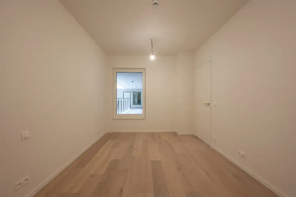 other_room
