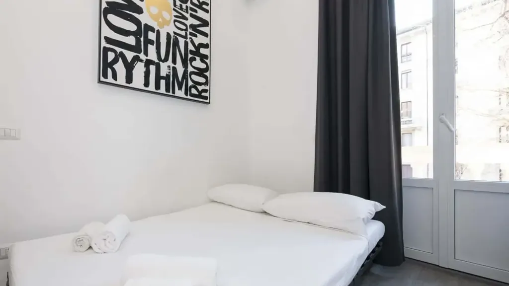 Magamistoad - Studio Apartment with City View in Milan