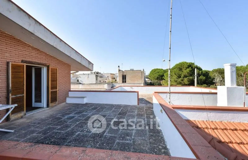 Terrazza - Modern Villa with Garden in Torricella