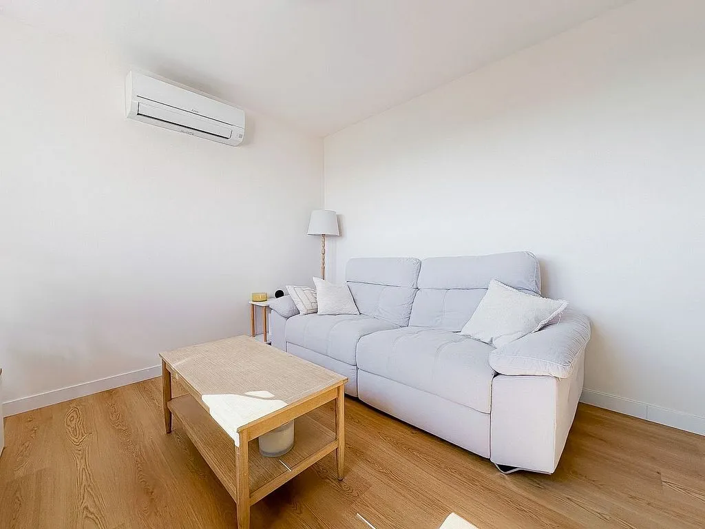 Elutuba - Modernised 1-Bed Flat with Garage in La Paz
