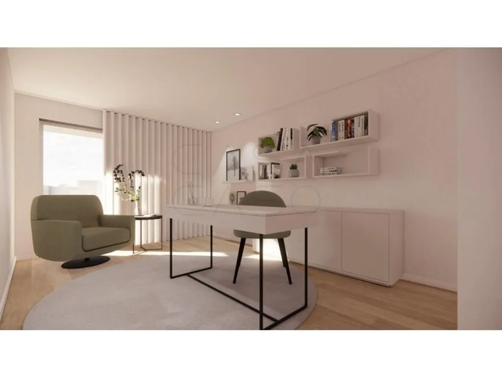 Bureau - Luxury Apartment with Balcony in Nova Azeda, Setúbal