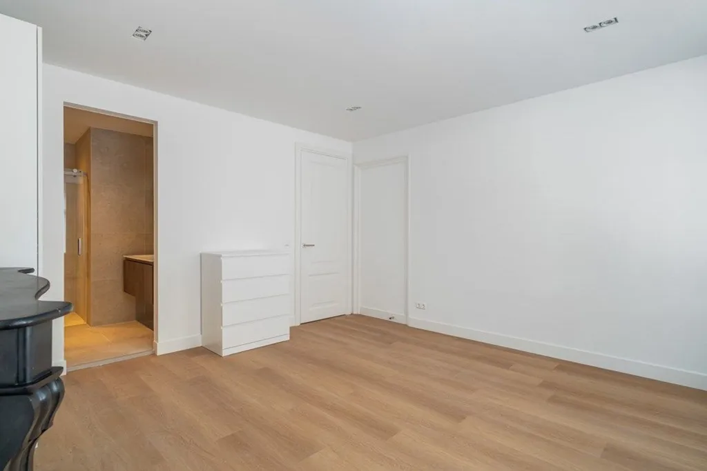 Pièces - Renovated Apartment with Garden in The Hague