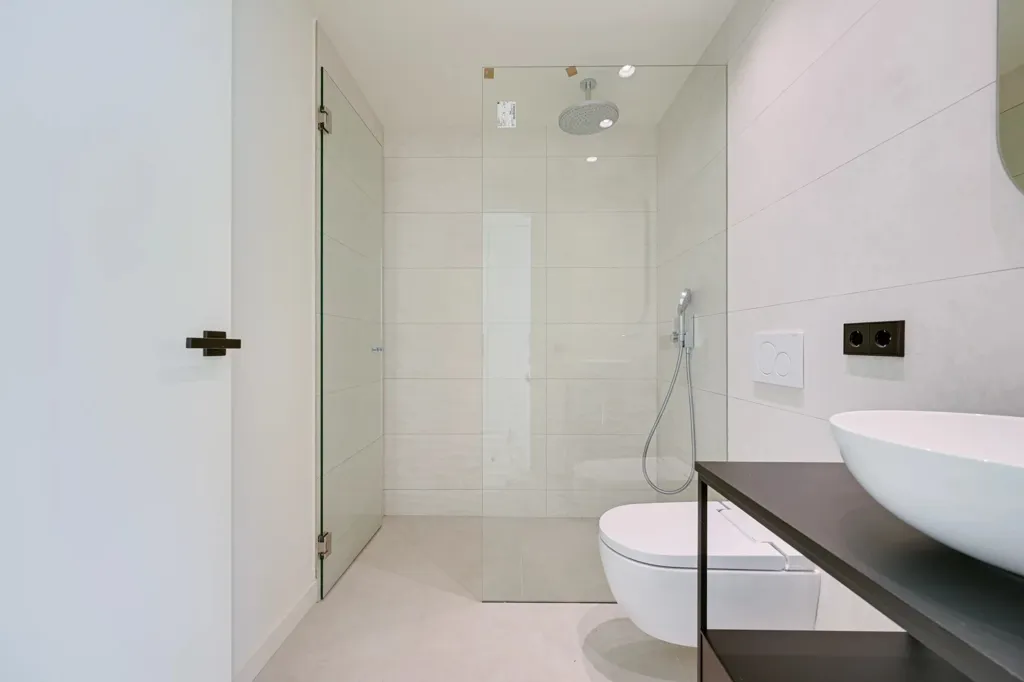 Bagni - New Villa with Pool in Sa Punta, Begur