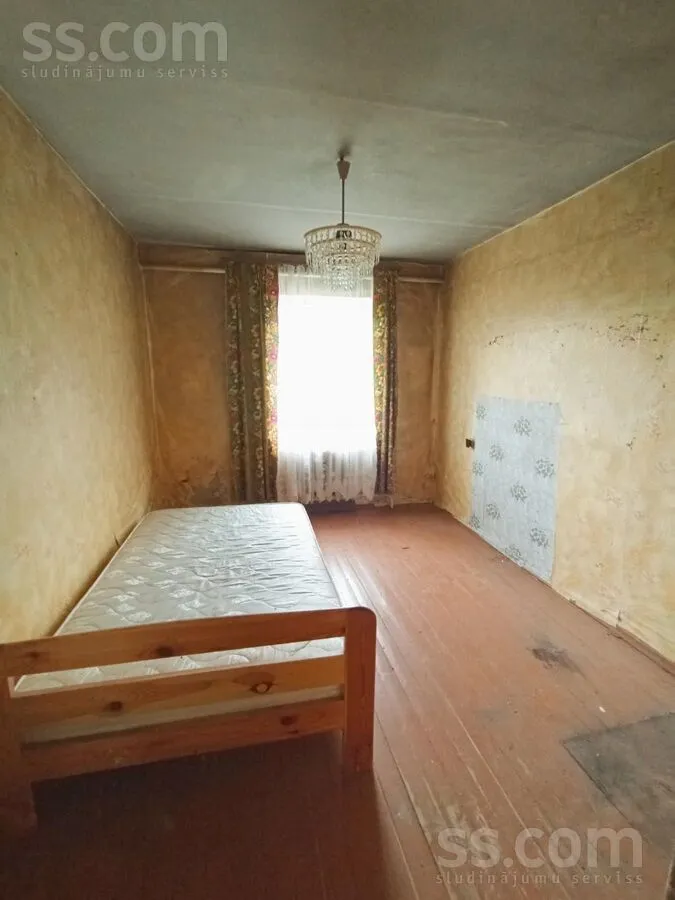 Chambres - Unrenovated Flat with Green Zone in Liepāja