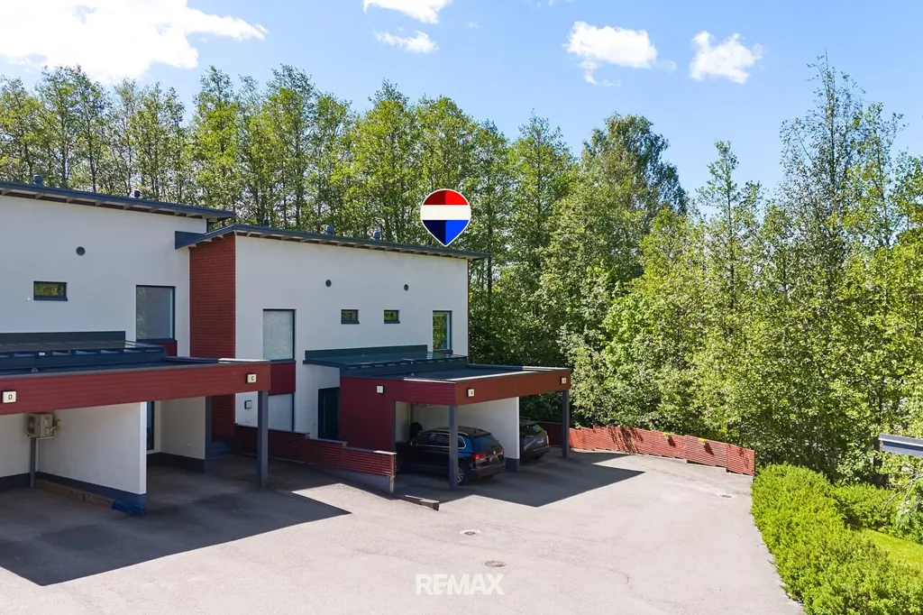 Välivaade - Modern Apartment with Balcony near Lippajärvi