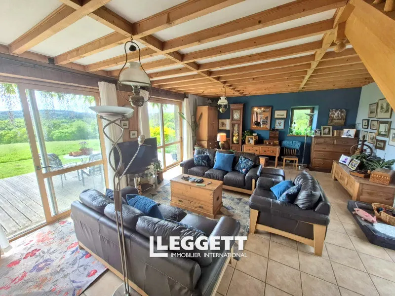 Séjour - Complexe de Maisons en Pierre avec Terrain à Loguivy-Plougras