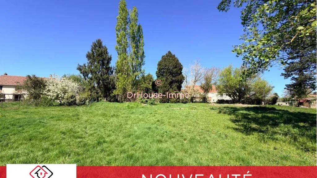 Aed - Constructible Plot with 15m Facade in Lumigny-Nesles-Ormeaux