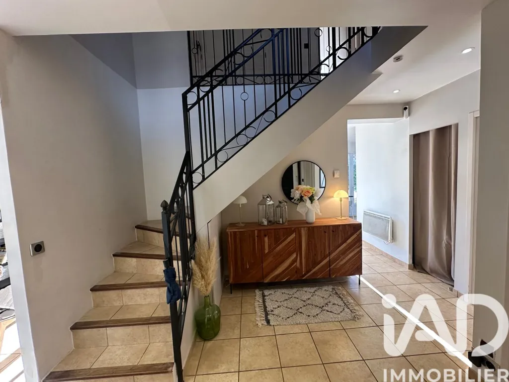 Rooms - Traditional House with Pool in Pégomas