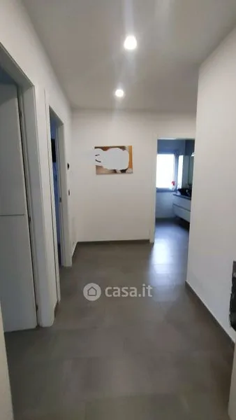 Hallway - Renovated Villa with Garden in Orsogna
