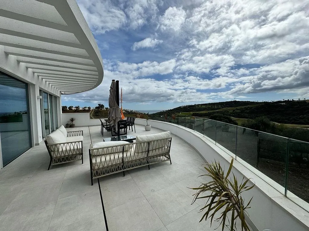 Terrazza - Apartment with Pool and Terrace in San Roque