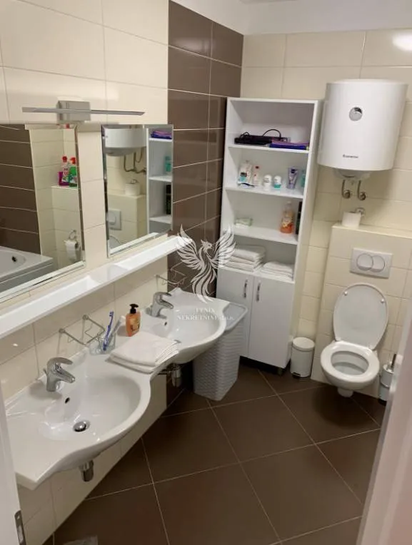 Vannitoad - Apartment with Private Garden in Makarska Centre