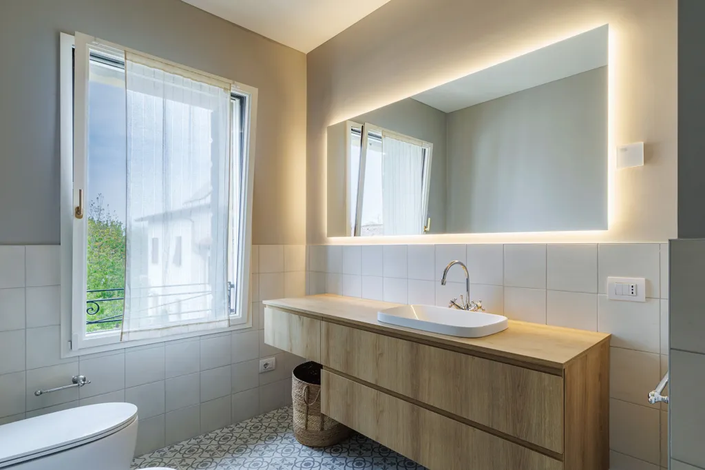 Salles de bain - Liberty-Style Residence with Private Park in Zero Branco