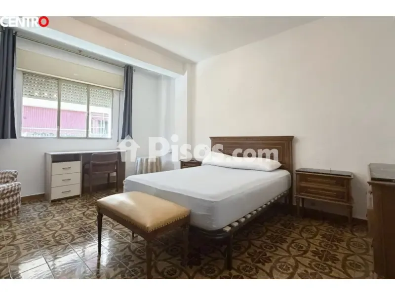 Magamistoad - Spacious Apartment with Balcony in Santa Clotilde