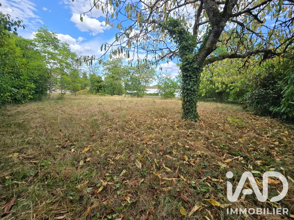 Aed - Divisible Land with Approved Division in Chaingy