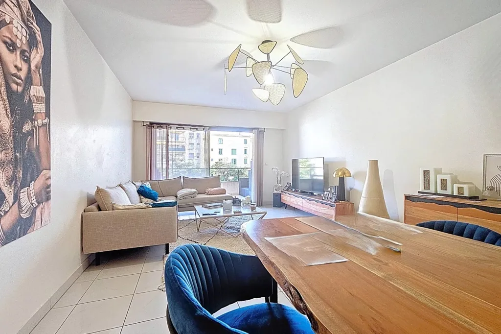 Soggiorno - Modern Apartment with Pool in Cannes