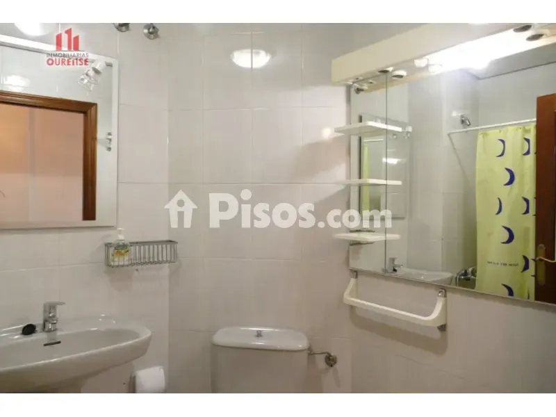 Bathrooms - Furnished Flat with Balcony near University Campus