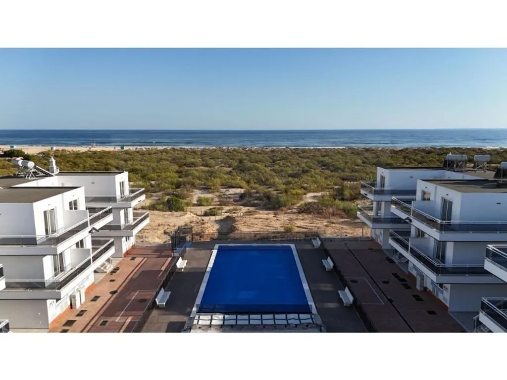 Õhuvaade - Luxury Duplex Apartment with Sea View in Praia Lota