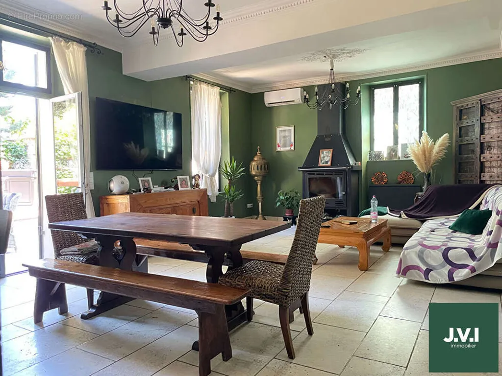 dining_room
