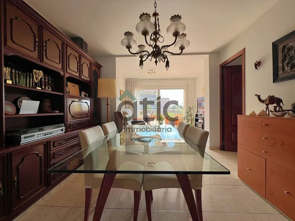 Dining Room - Ground Floor Flat with Terrace in Manresa