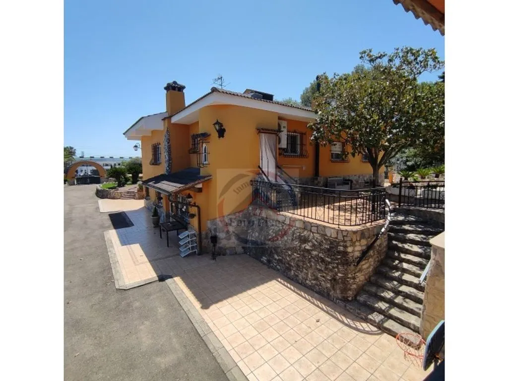 Välivaade - Luxury Villa with Pool in Bellús, Valencia