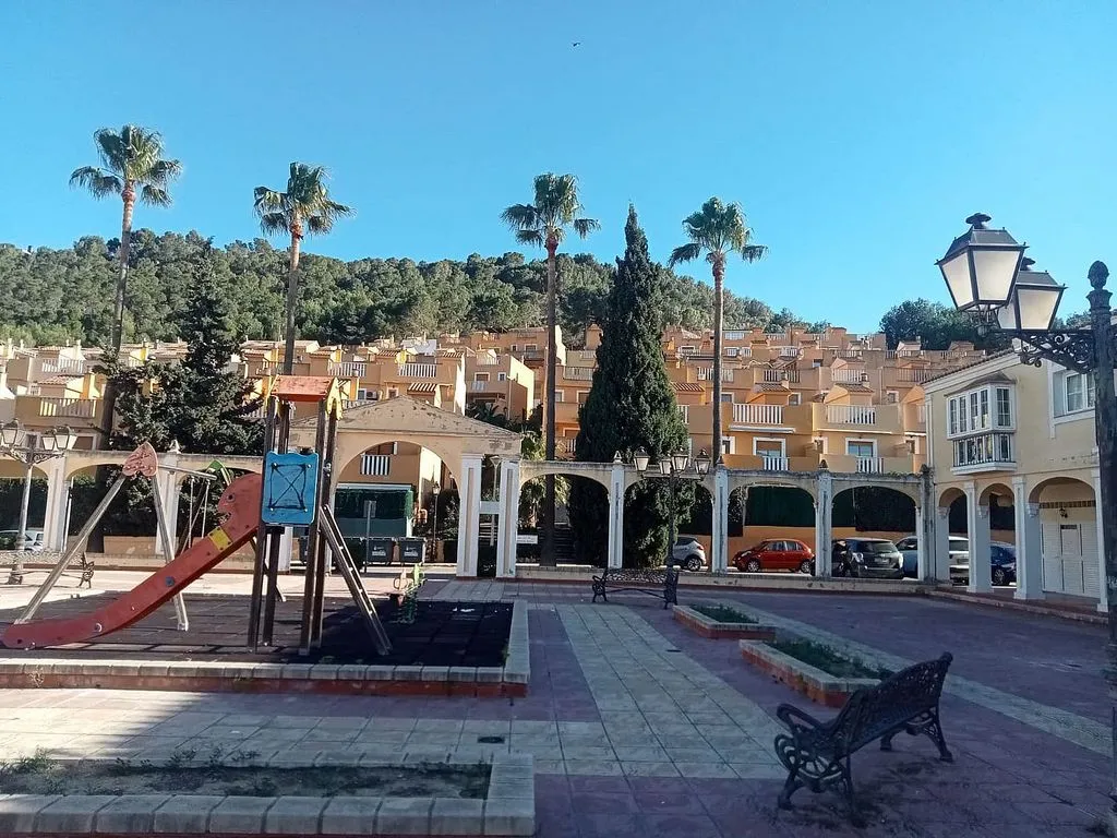 Apartment with Pool in El Bosque, Chiva