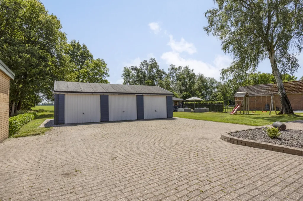 Extérieur - Modernised House with Canal View in Bergentheim