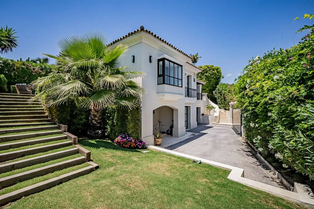 Extérieur - Luxury Villa with Pool and Mountain View in Marbella