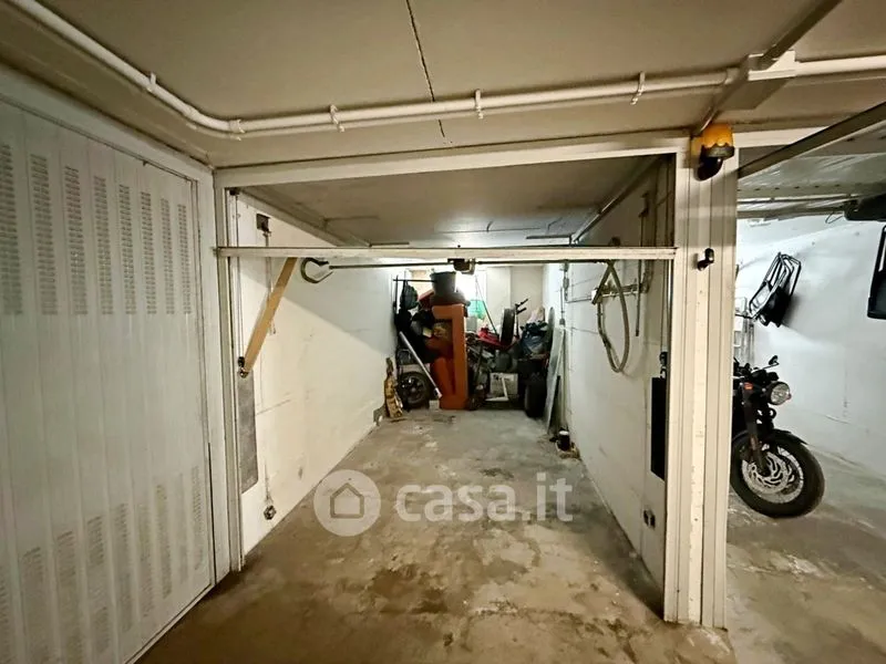 Garage - Semi-Detached Apartment with Private Balcony in Chiavari