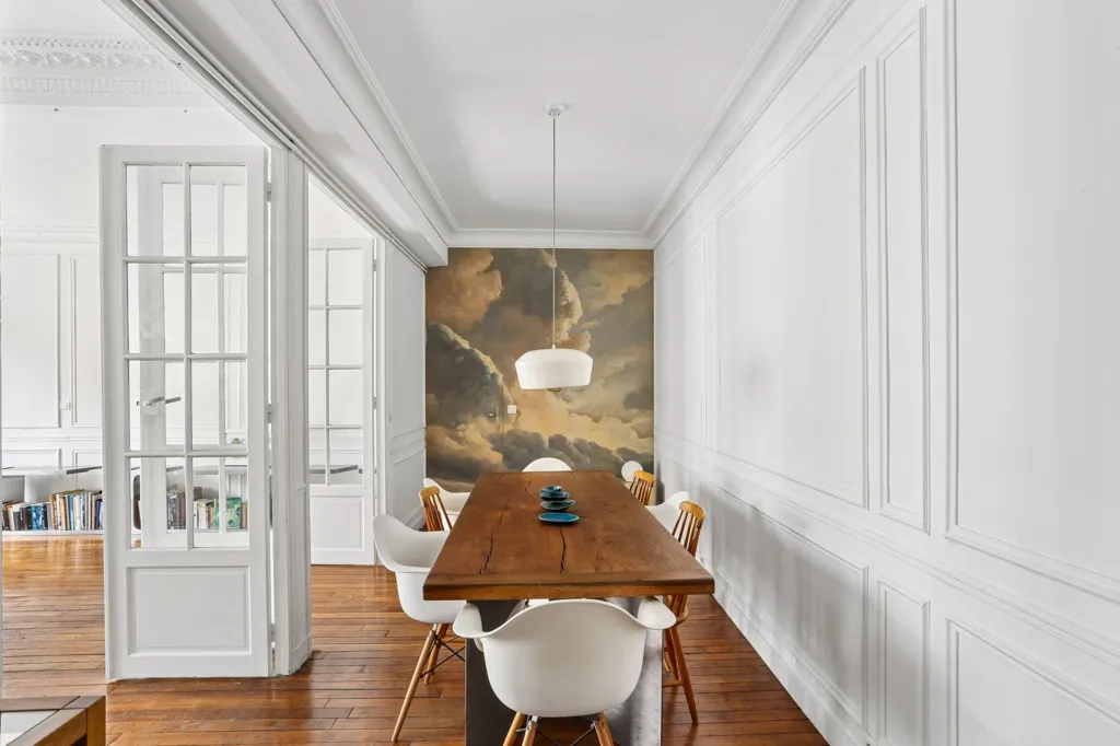 Salle à manger - Appartement Luxe avec 4 Chambres à Paris 10ème