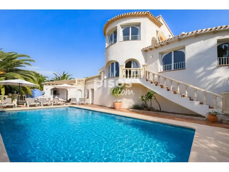 Piscine - Classical Villa with Sea View in Jávea