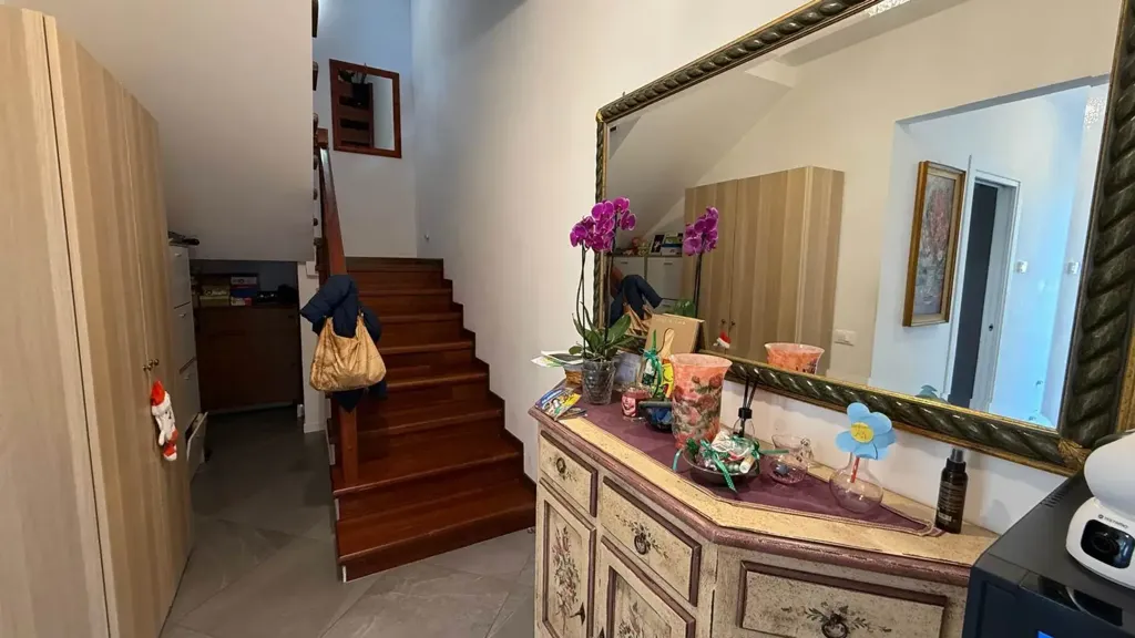 Entrée - Rustic Bifamiliar Villa with Garden in Treviso