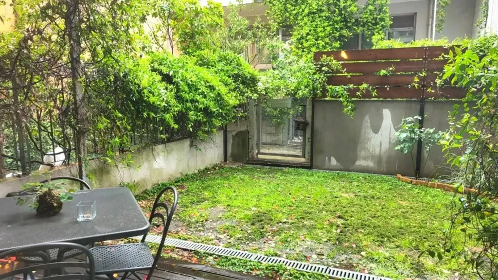 Aed - Modern Loft with Garden in Naviglio, Milan