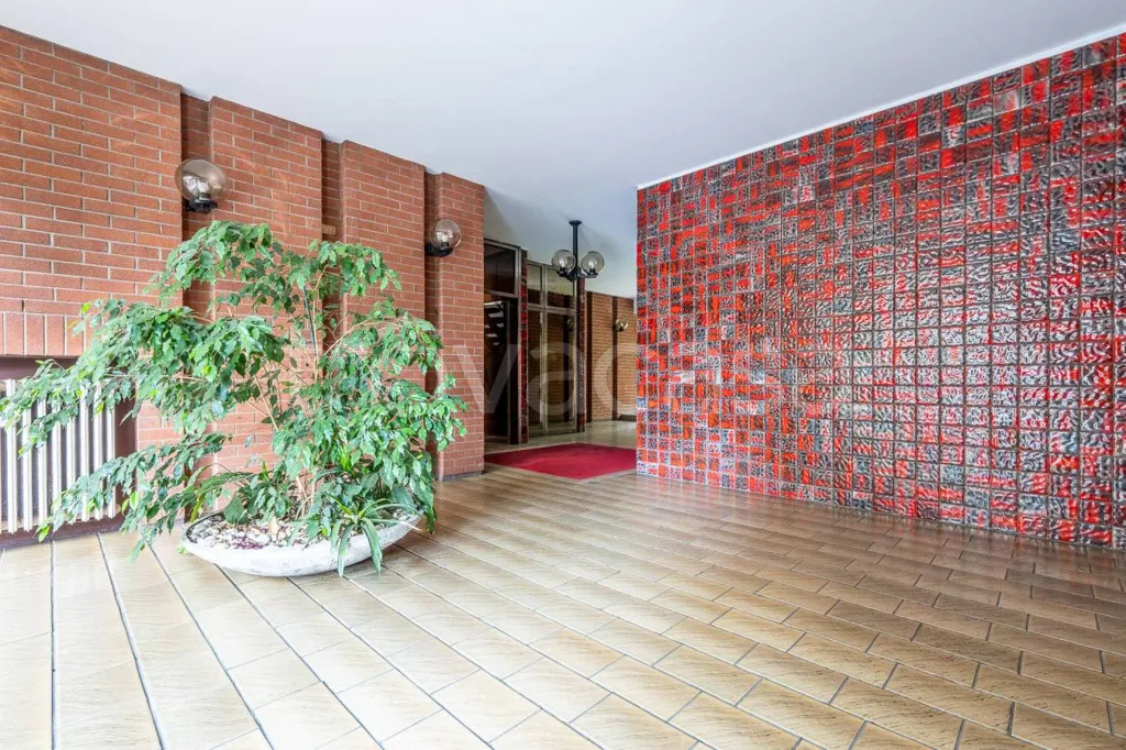 Entrée - Design Refined Ground Floor Apartment in Turin