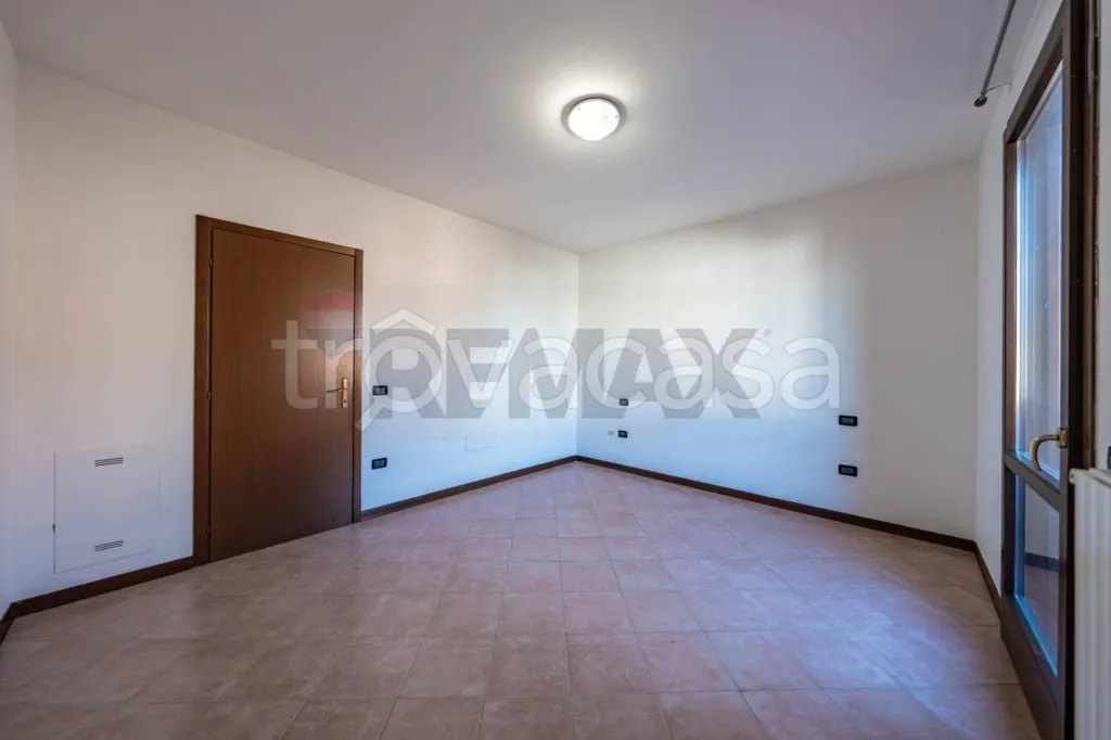 Pièces - Energy-Efficient Semi-Detached Villa in Vigarano Mainarda
